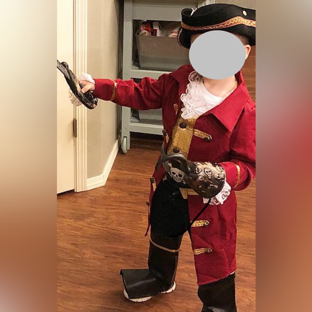 Captain Hook Halloween costume